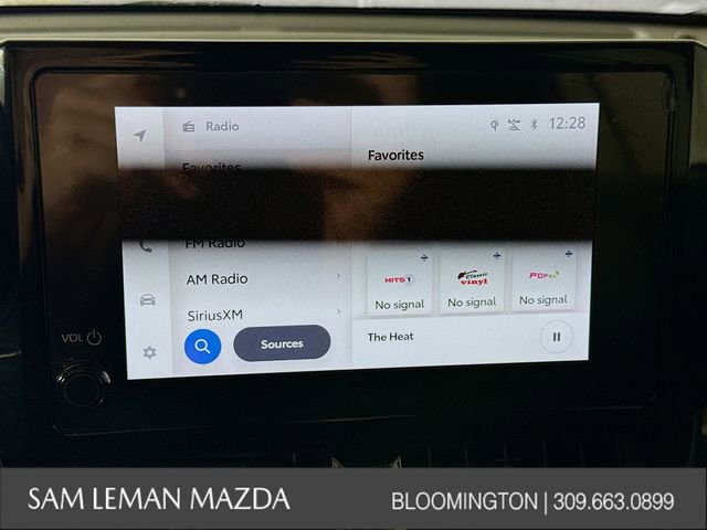 Used 2024 Toyota Corolla Cross SE w/ Moonroof Package image 14