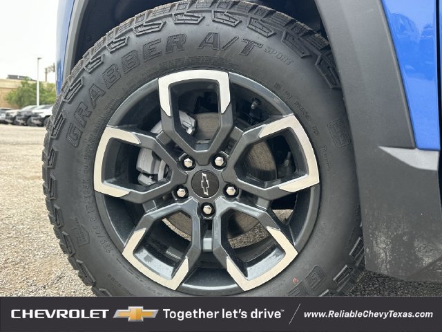 New 2026 Chevrolet Equinox ACTIV w/ LPO, Floor Liner Package FWD image 10