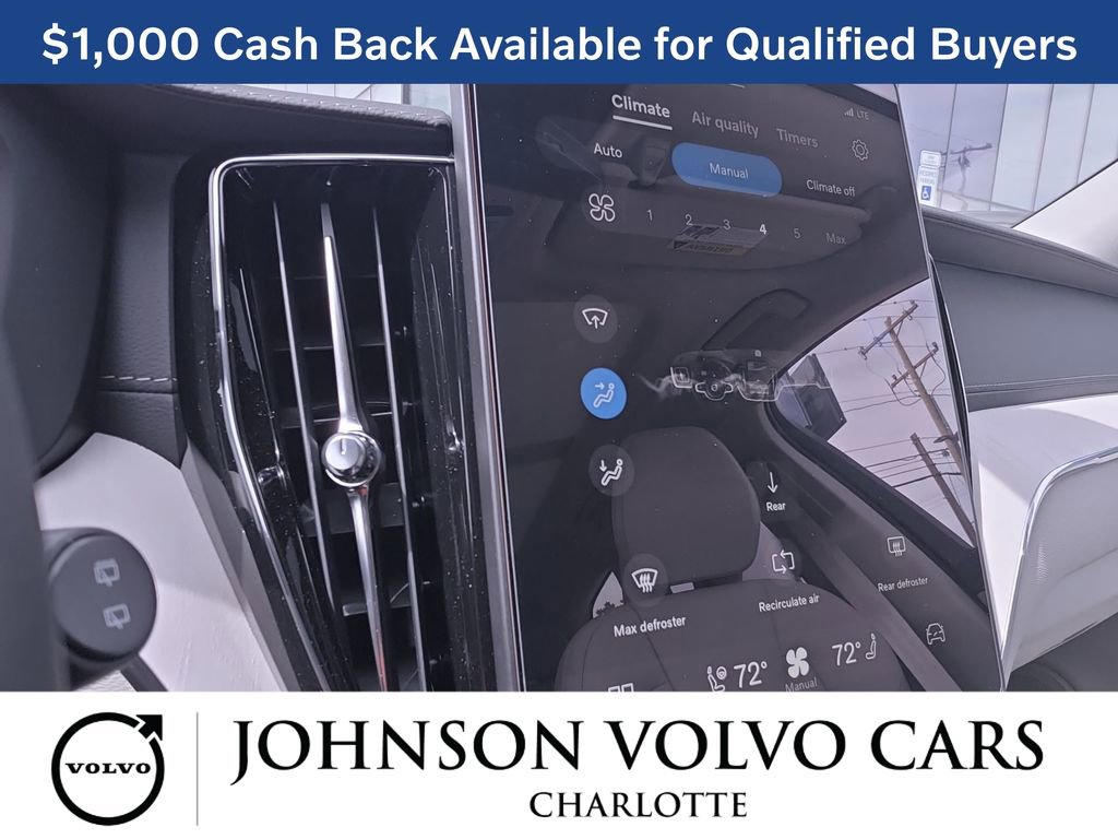 New 2026 Volvo XC60 B5 Ultra w/ Climate Package image 21