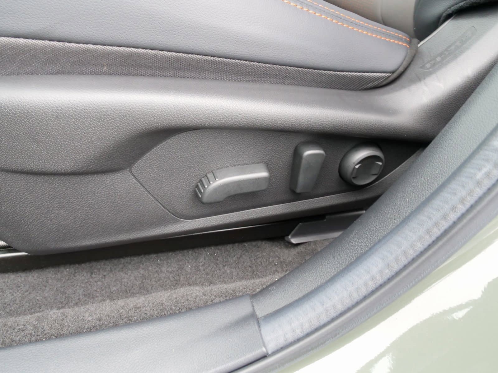 Used 2024 Subaru Crosstrek 2.5i Limited w/ Popular Package #4A image 15