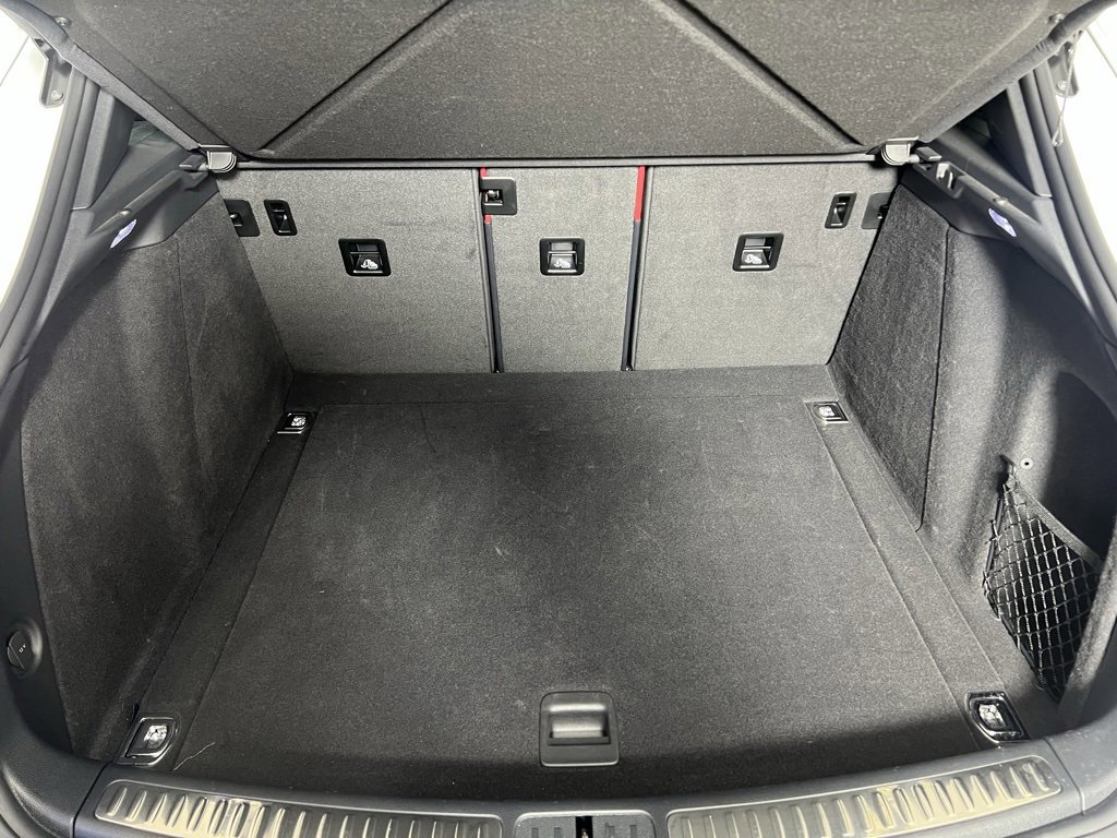 Certified 2023 Porsche Macan S image 17
