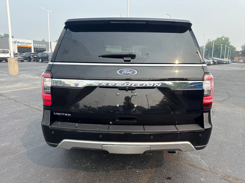 Used 2019 Ford Expedition Limited w/ Equipment Group 301A RWD image 8