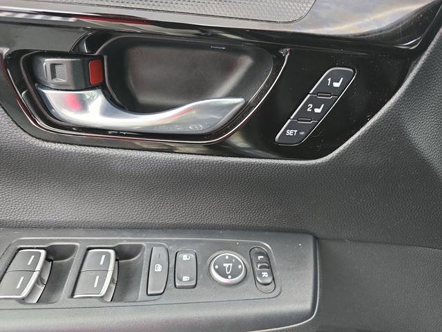 Used 2025 Honda CR-V Sport Touring image 25