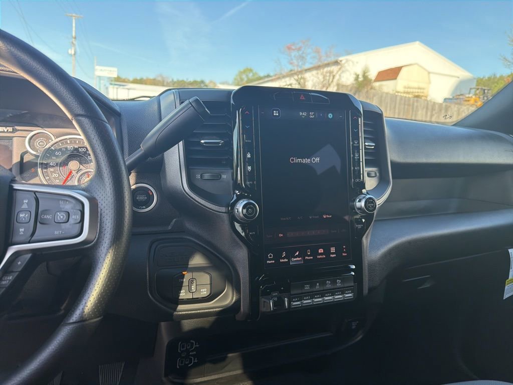 New 2026 RAM 2500 Tradesman AWD/4WD image 22