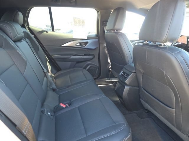 Used 2024 Chevrolet Equinox EV LT FWD image 6