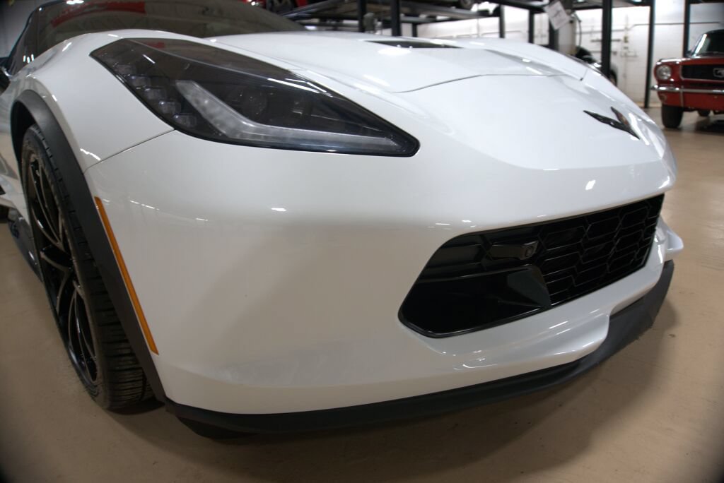 Used 2019 Chevrolet Corvette Grand Sport RWD image 9
