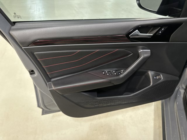 Used 2022 Volkswagen Jetta GLI Autobahn w/ GLI Black Package image 17