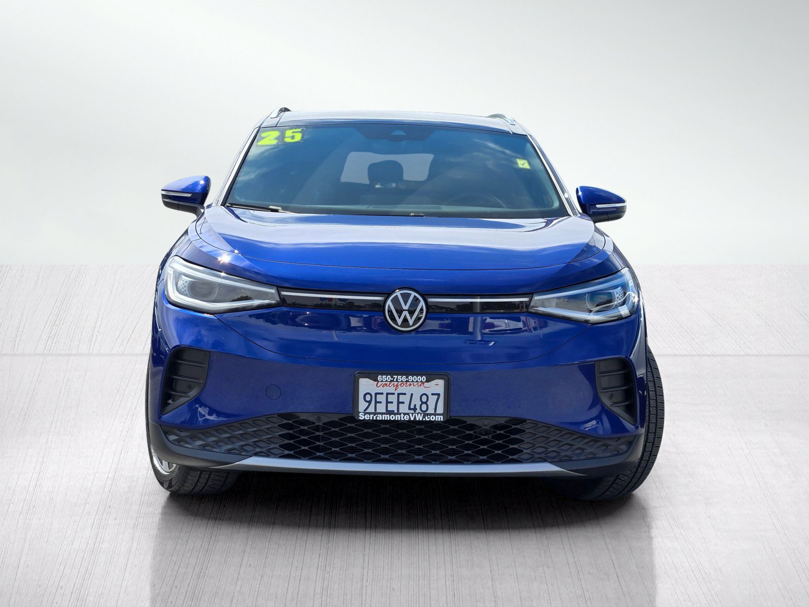 Used 2022 Volkswagen ID.4 Pro S w/ Gradient Package RWD image 2