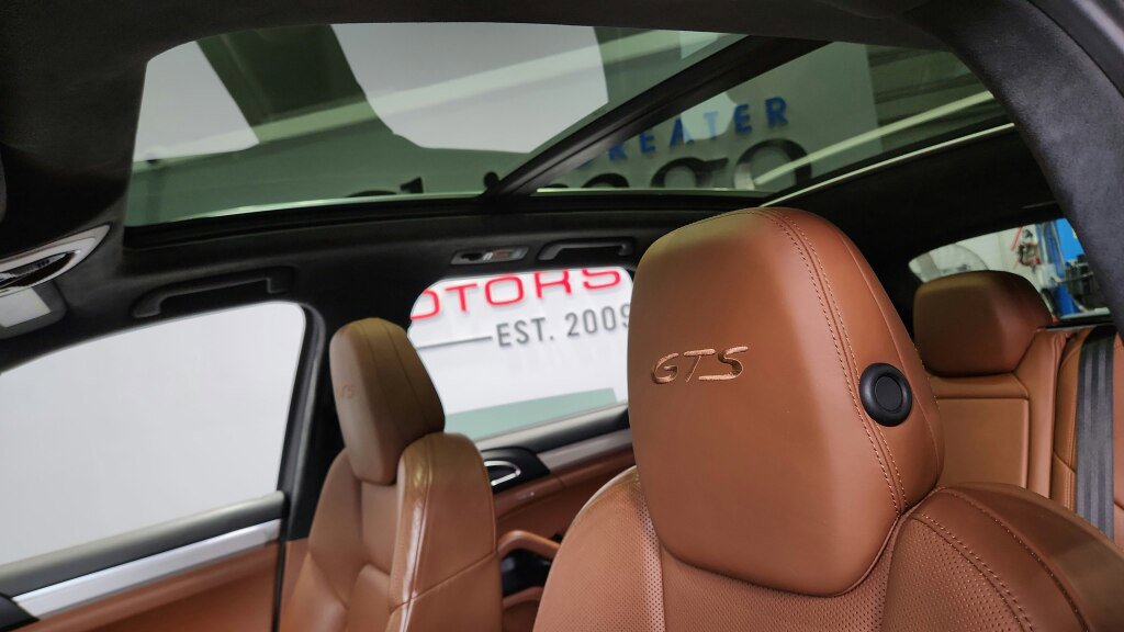 Used 2017 Porsche Cayenne GTS image 22