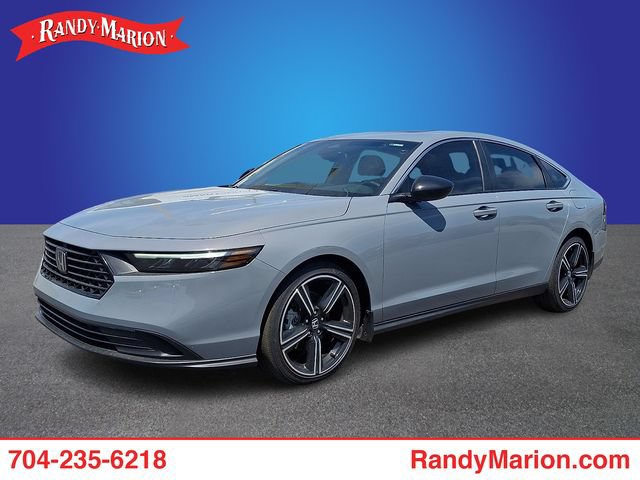 Used 2025 Honda Accord Sport image 1