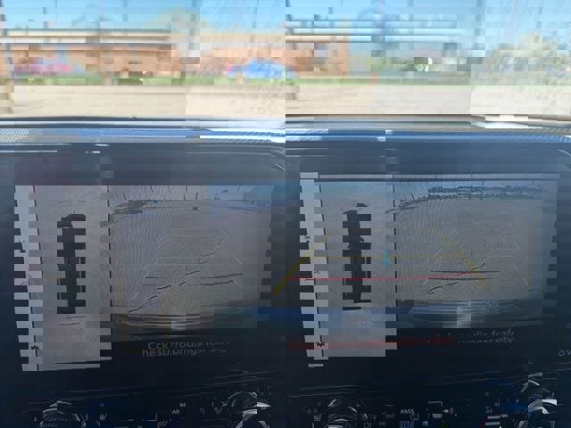 Used 2023 Toyota Highlander Platinum image 29