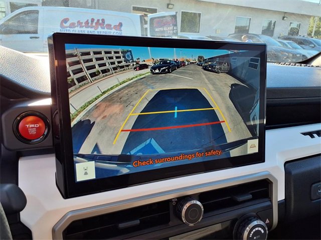 Used 2024 Toyota Tacoma TRD Off-Road image 20