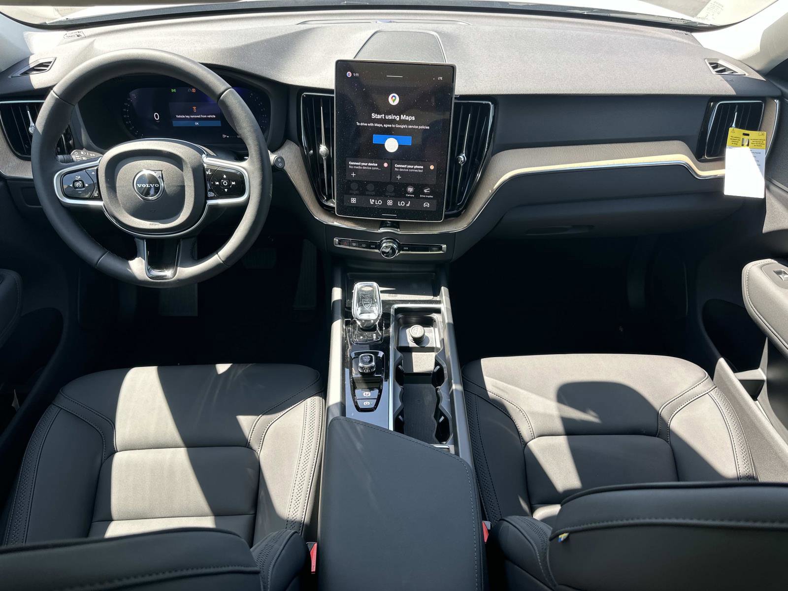 New 2026 Volvo XC60 B5 Plus w/ Climate Package AWD/4WD image 7
