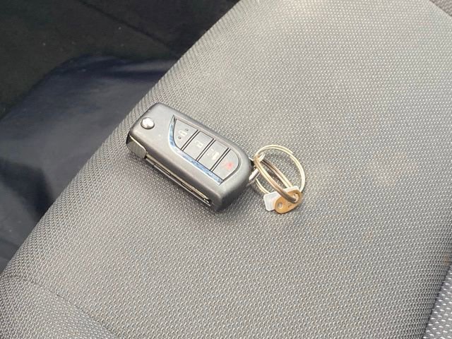 Used 2021 Toyota Corolla SE FWD image 28