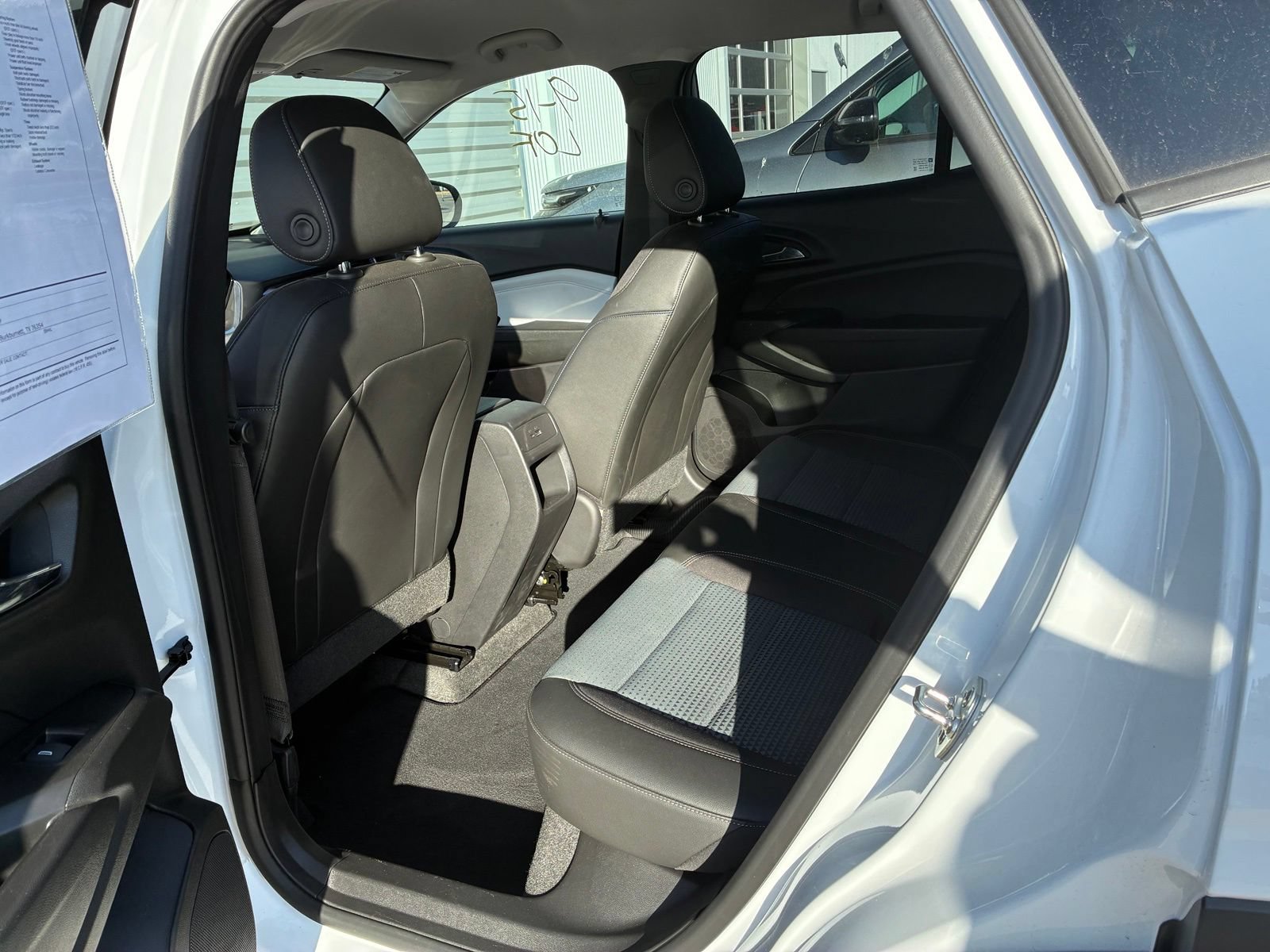 Used 2026 Chevrolet Trax LT FWD image 3