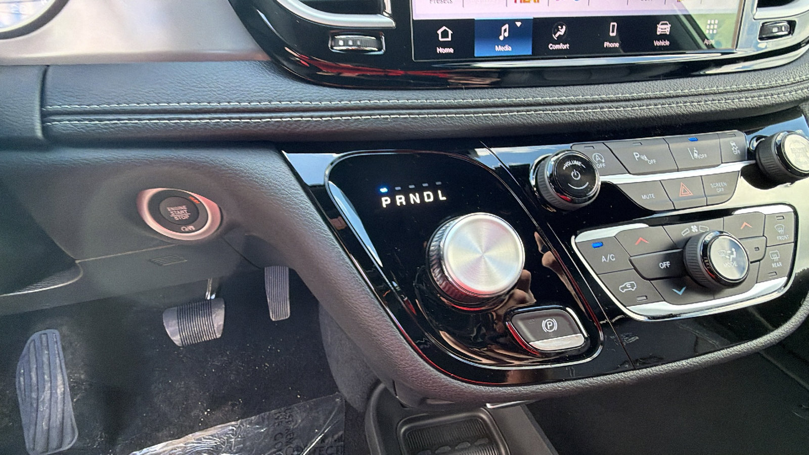 New 2026 Chrysler Pacifica Select image 27