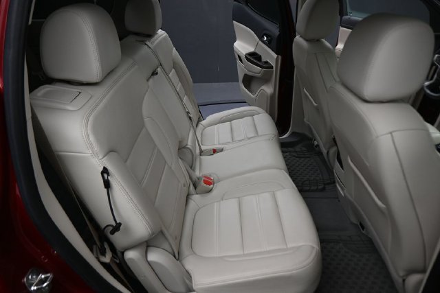 Used 2021 GMC Acadia Denali w/ Denali Ultimate Package AWD/4WD image 16