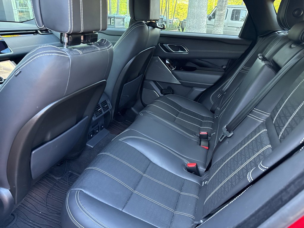 Used 2019 Land Rover Range Rover Velar R-Dynamic HSE image 6