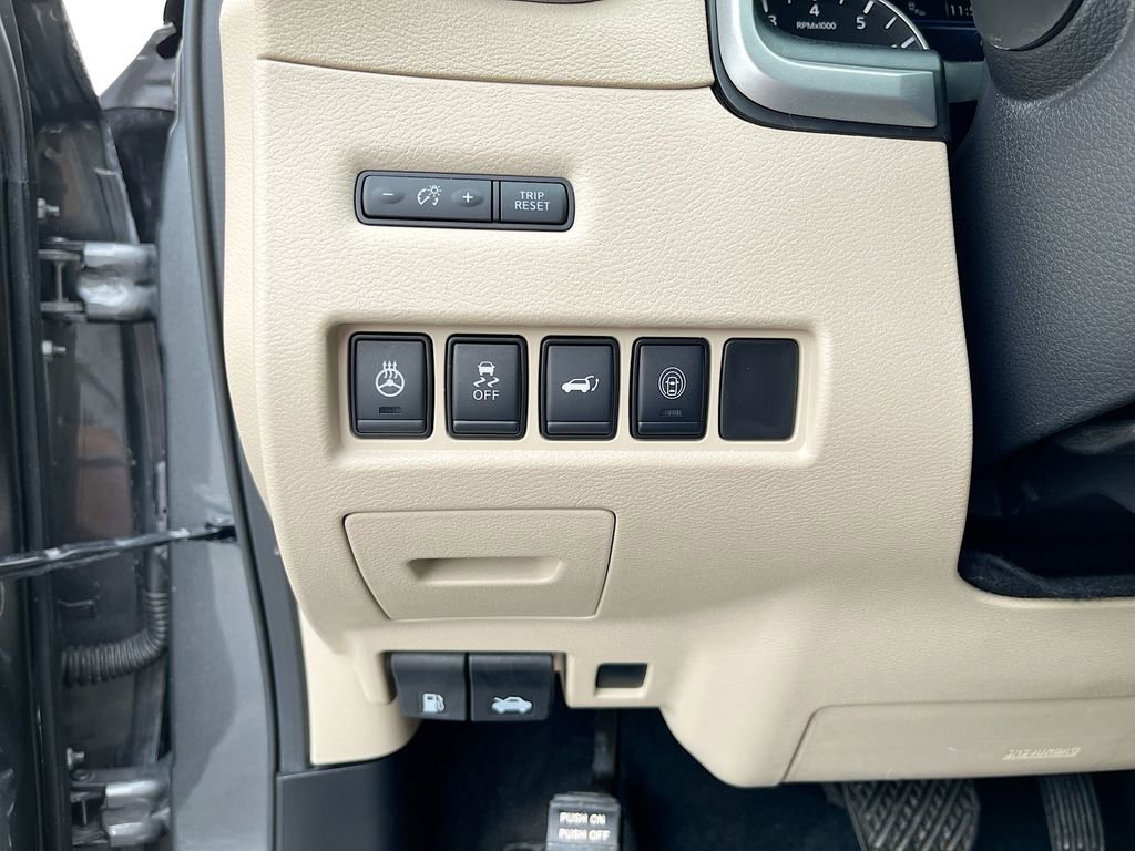 Used 2022 Nissan Murano SL w/ SL Moonroof Package image 10