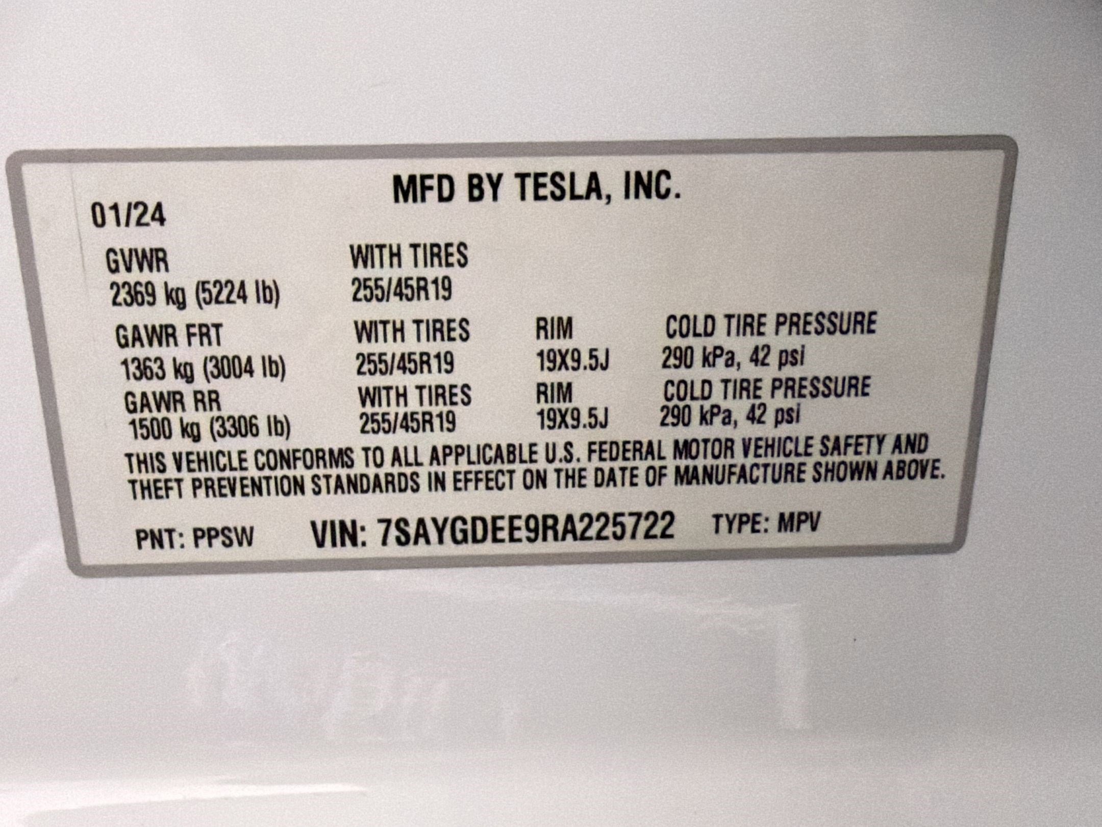 Used 2024 Tesla Model Y Long Range image 19