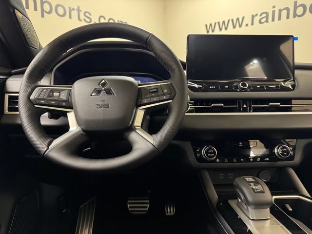New 2026 Mitsubishi Outlander SEL Black Edition FWD image 9