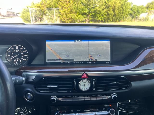 Used 2018 Genesis G90 5.0 Ultimate RWD image 8