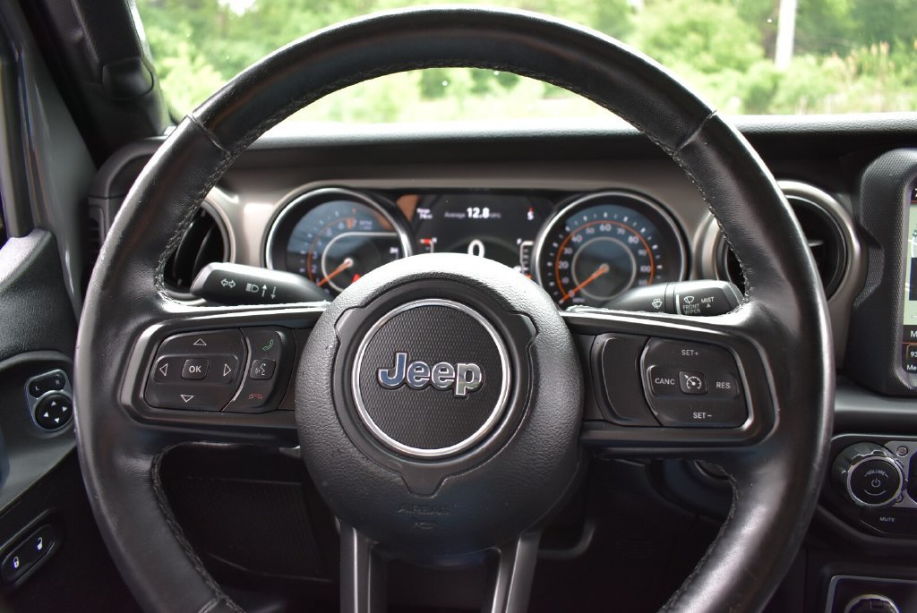 Used 2021 Jeep Gladiator Sport AWD/4WD image 15