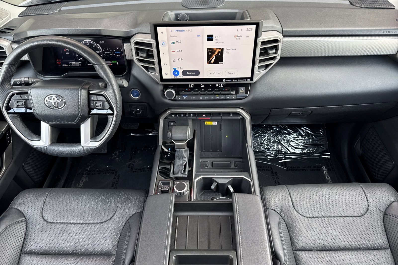 Used 2023 Toyota Tundra Limited image 12