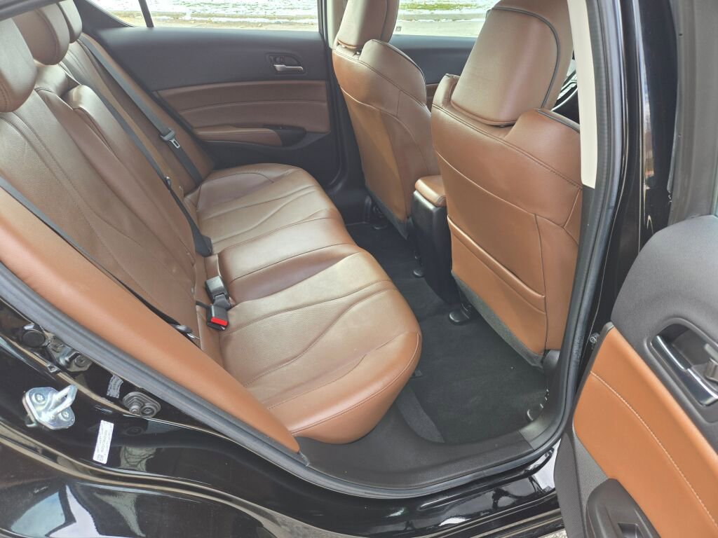 Used 2022 Acura ILX w/ Premium Package image 11