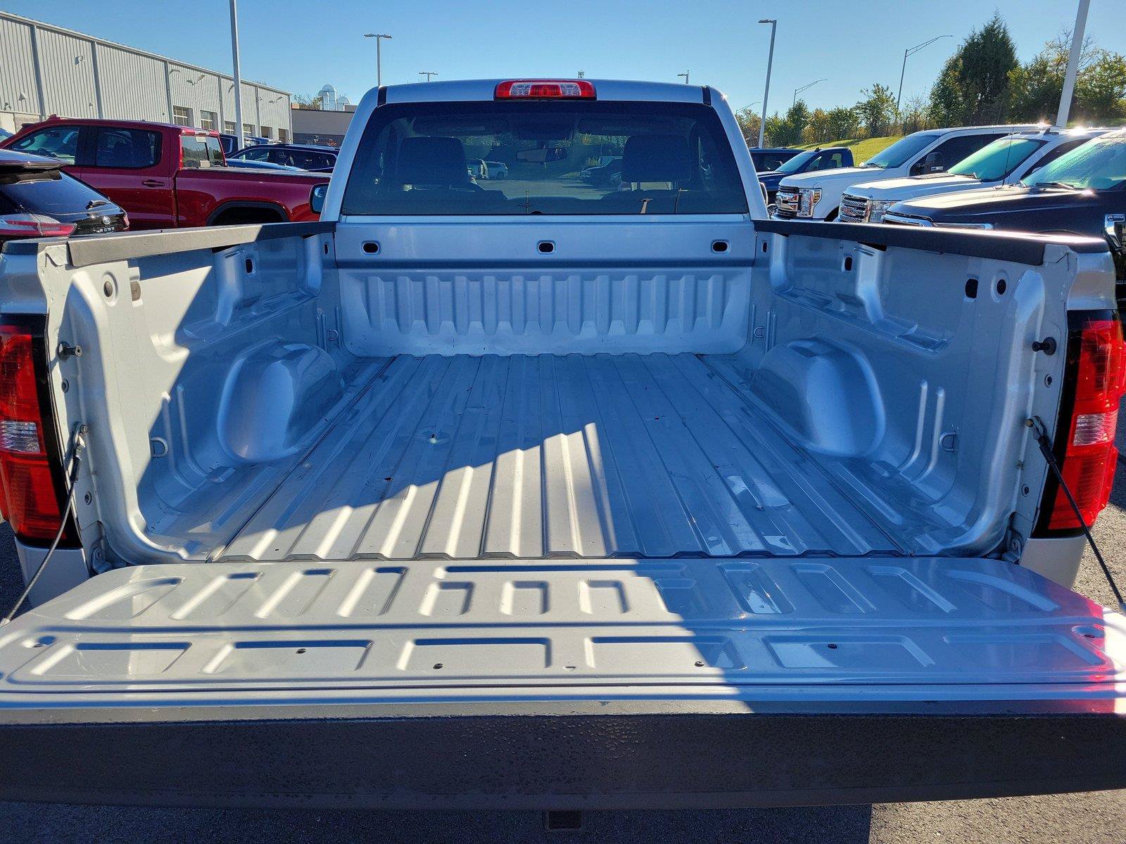 Used 2014 GMC Sierra 1500 4x4 Regular Cab w/ Sierra Convenience Package image 7