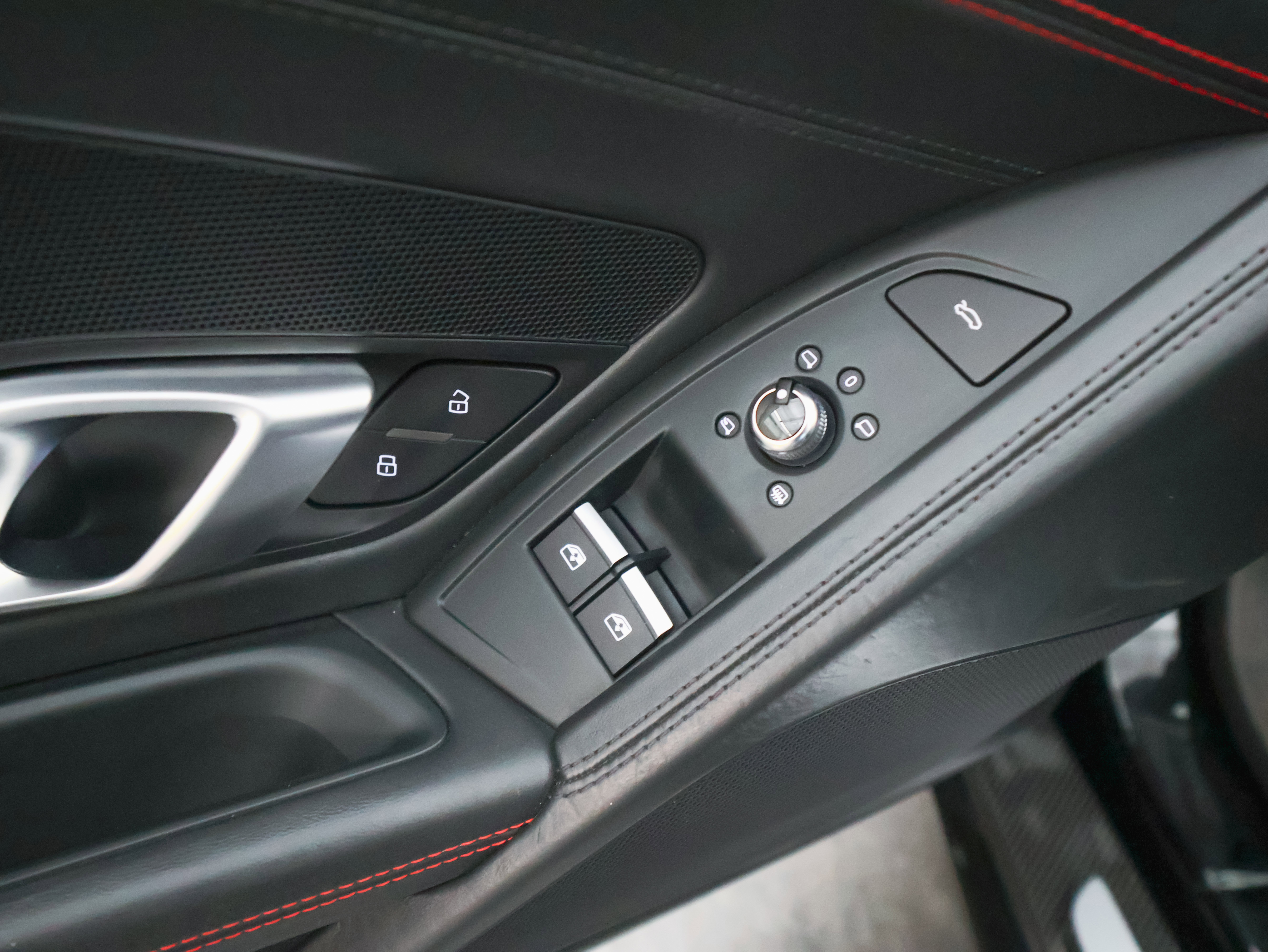 Used 2020 Audi R8 V10 performance image 17