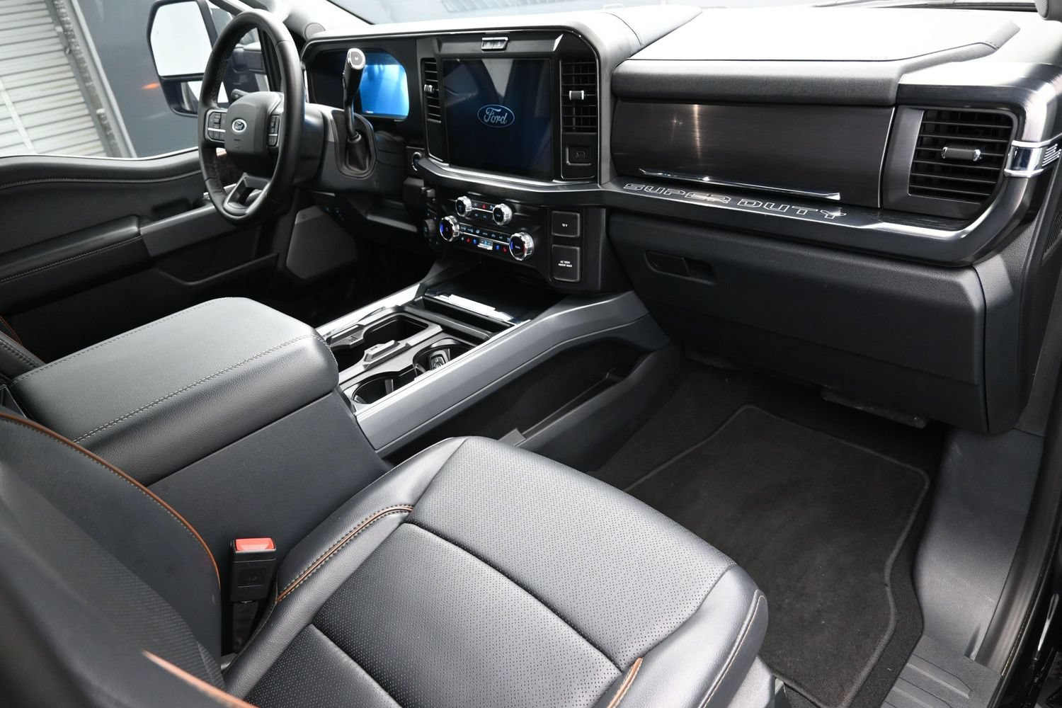 Used 2025 Ford F250 Lariat w/ Chrome Package AWD/4WD image 41