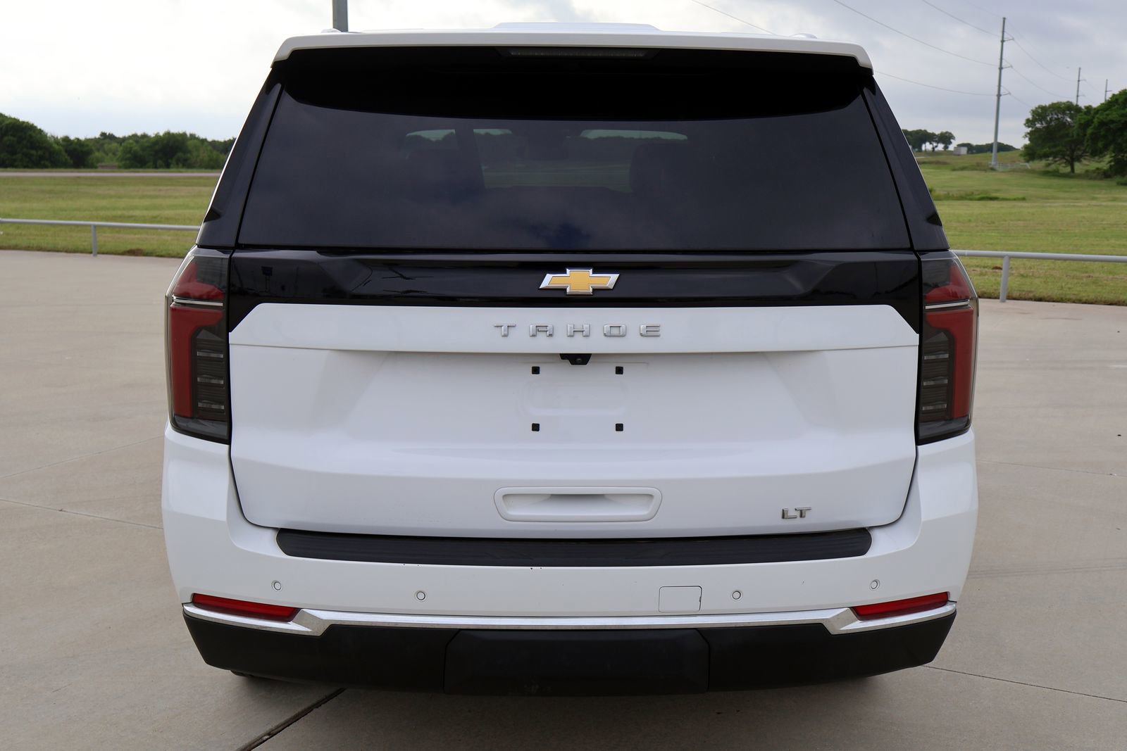 Used 2025 Chevrolet Tahoe LT AWD/4WD image 7