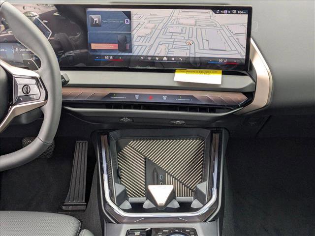 Used 2025 BMW X3 xDrive30i w/ Premium Package image 11