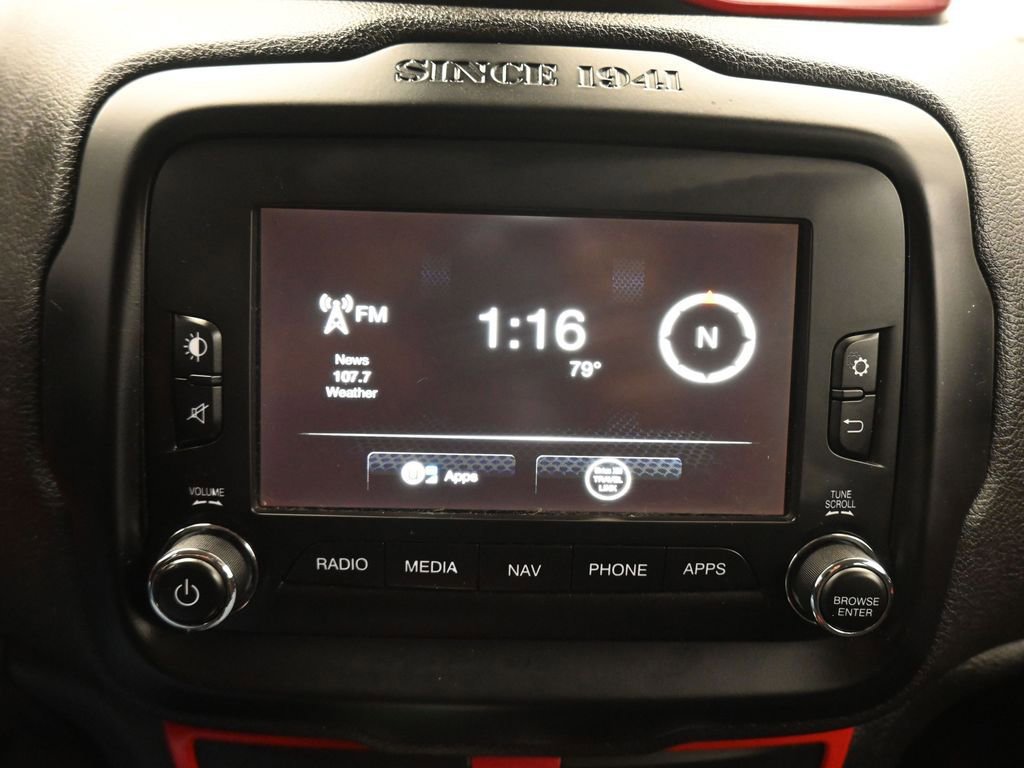 Used 2017 Jeep Renegade Altitude FWD image 17