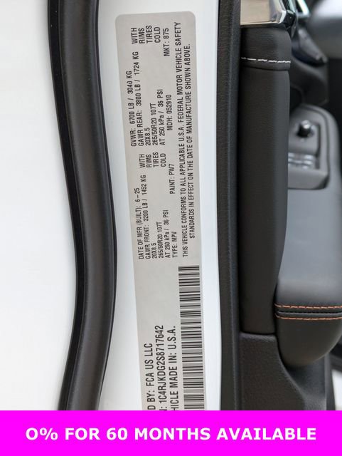 New 2025 Jeep Grand Cherokee L Overland w/ Advanced Protech Group III image 38