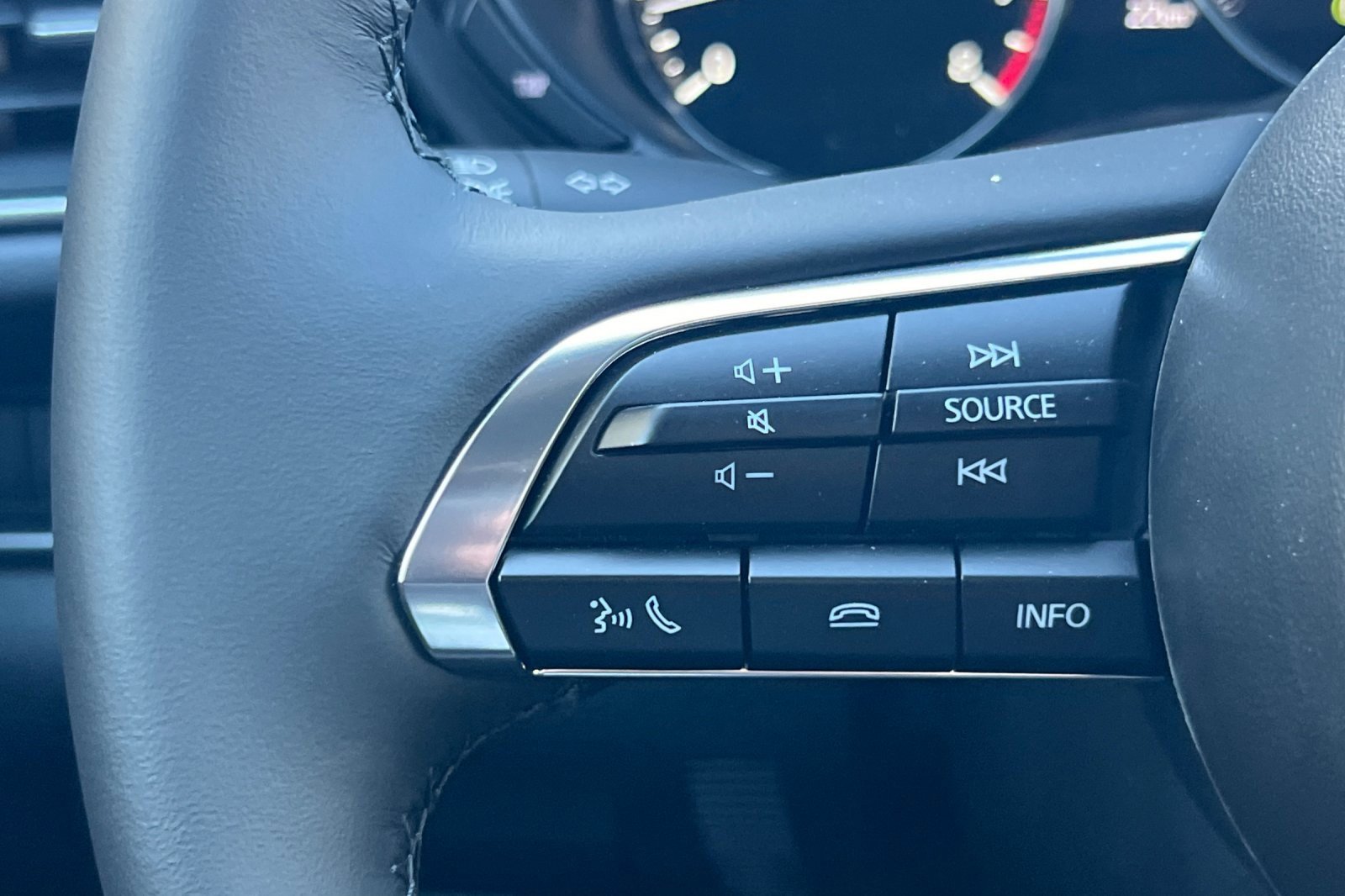 Used 2025 MAZDA CX-30 AWD 2.5 S w/ Select Sport Pkg image 28