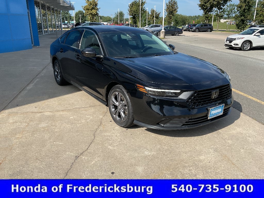 Certified 2023 Honda Accord EX image 8