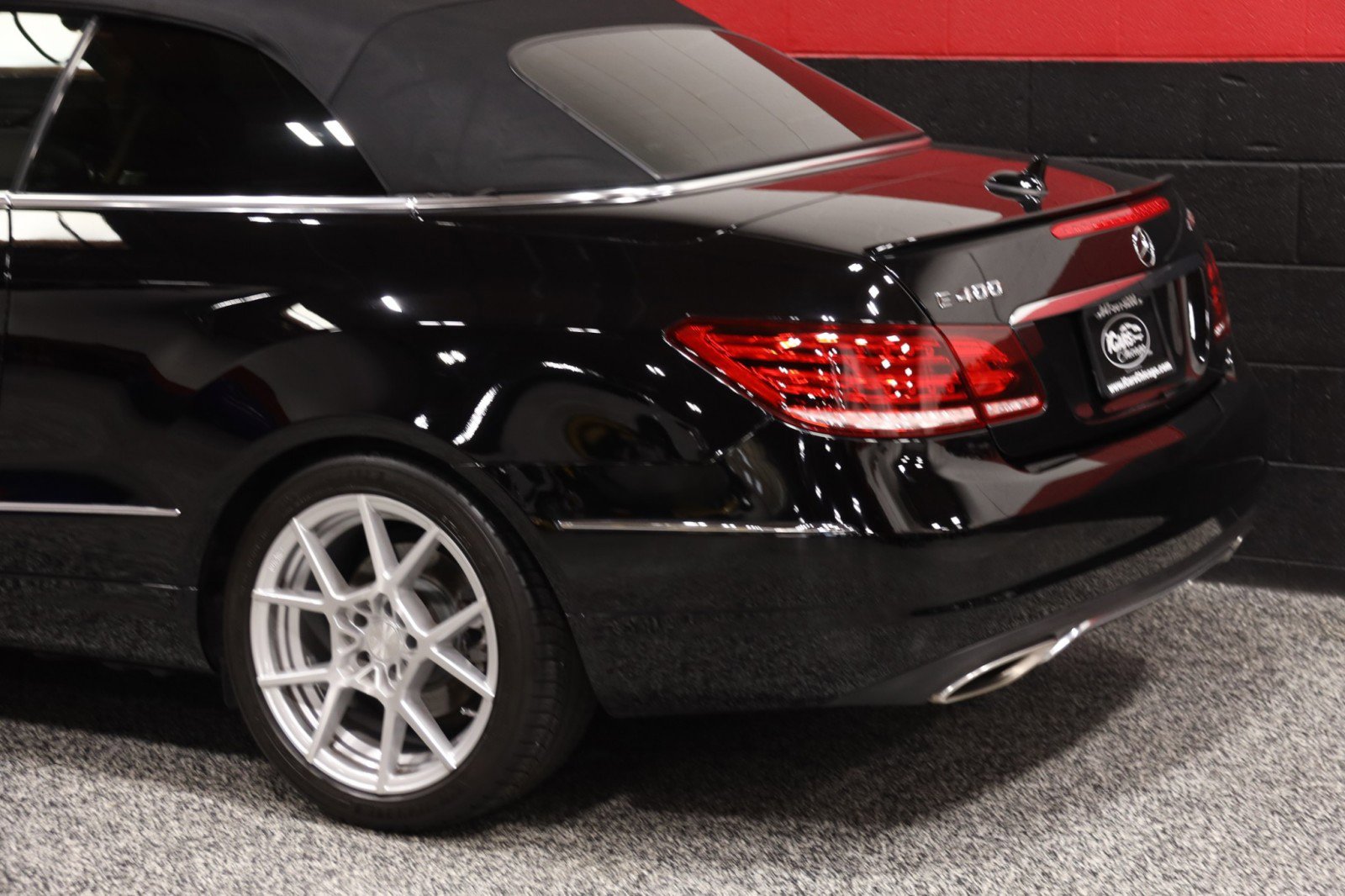 Used 2015 Mercedes-Benz E 400 Cabriolet w/ Premium 1 Package image 27