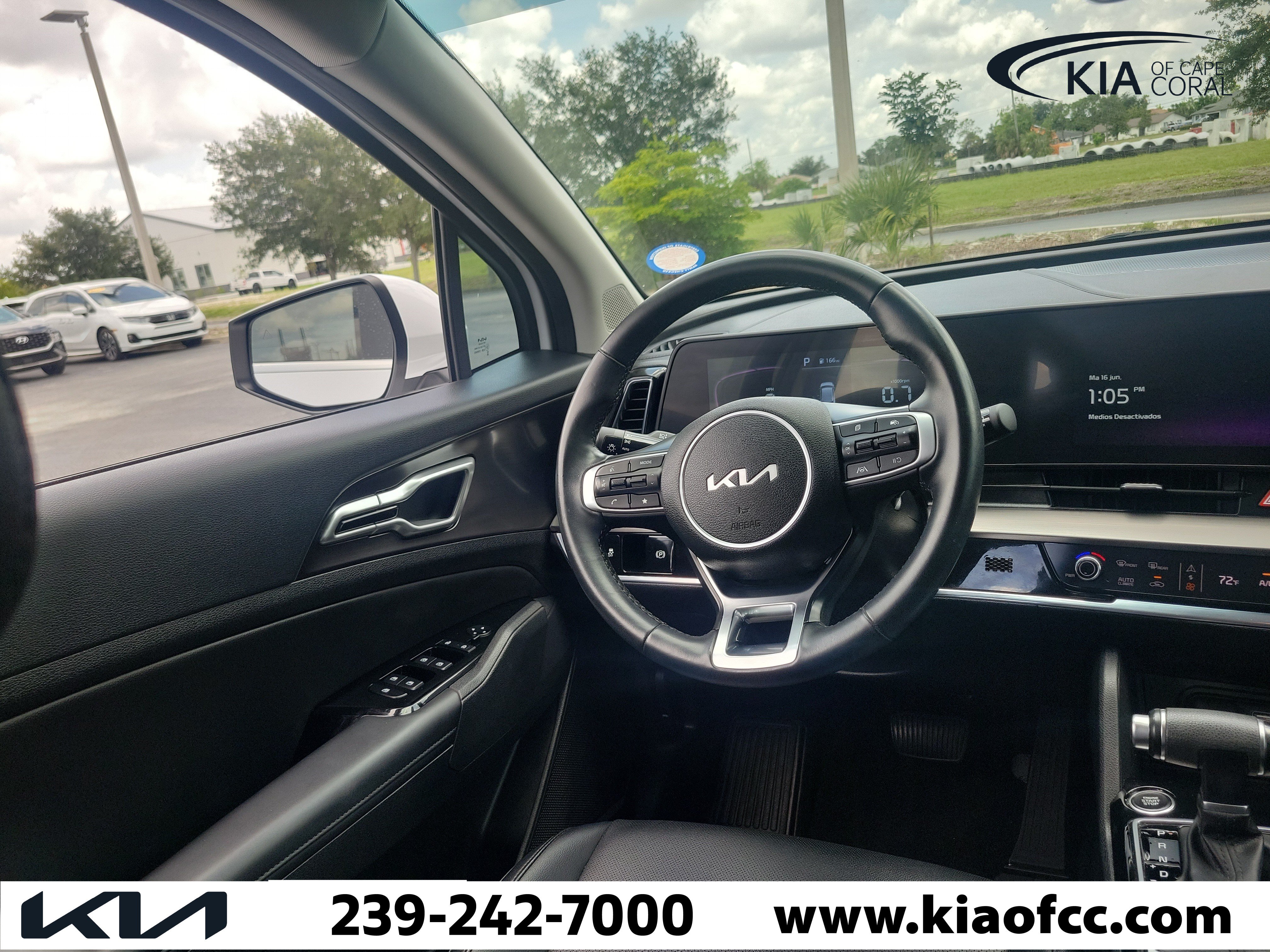 Certified 2025 Kia Sportage EX FWD image 22