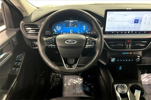 Used 2023 Ford Escape Platinum image 8