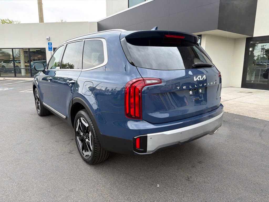 Used 2023 Kia Telluride S w/ S Sunroof Package AWD/4WD image 10