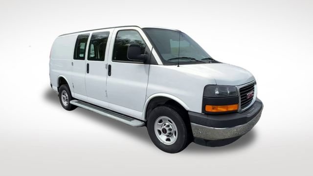 Used 2021 GMC Savana 2500 w/ Driver Convenience Package RWD image 2