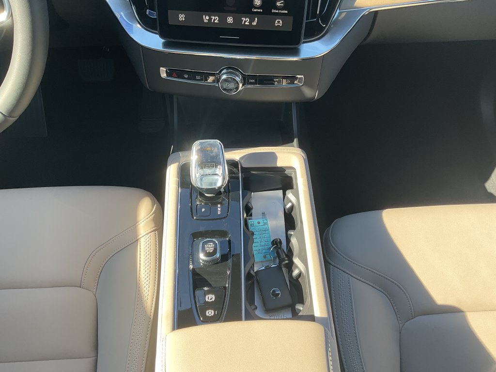 New 2027 Volvo XC90 B6 Plus AWD/4WD image 30