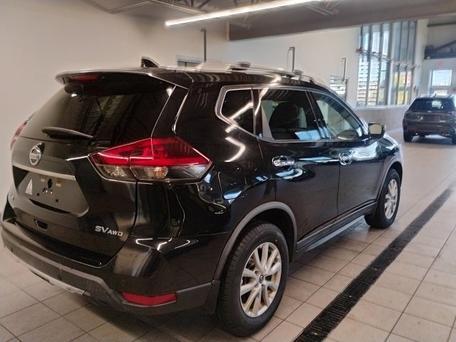 Used 2020 Nissan Rogue SV image 7