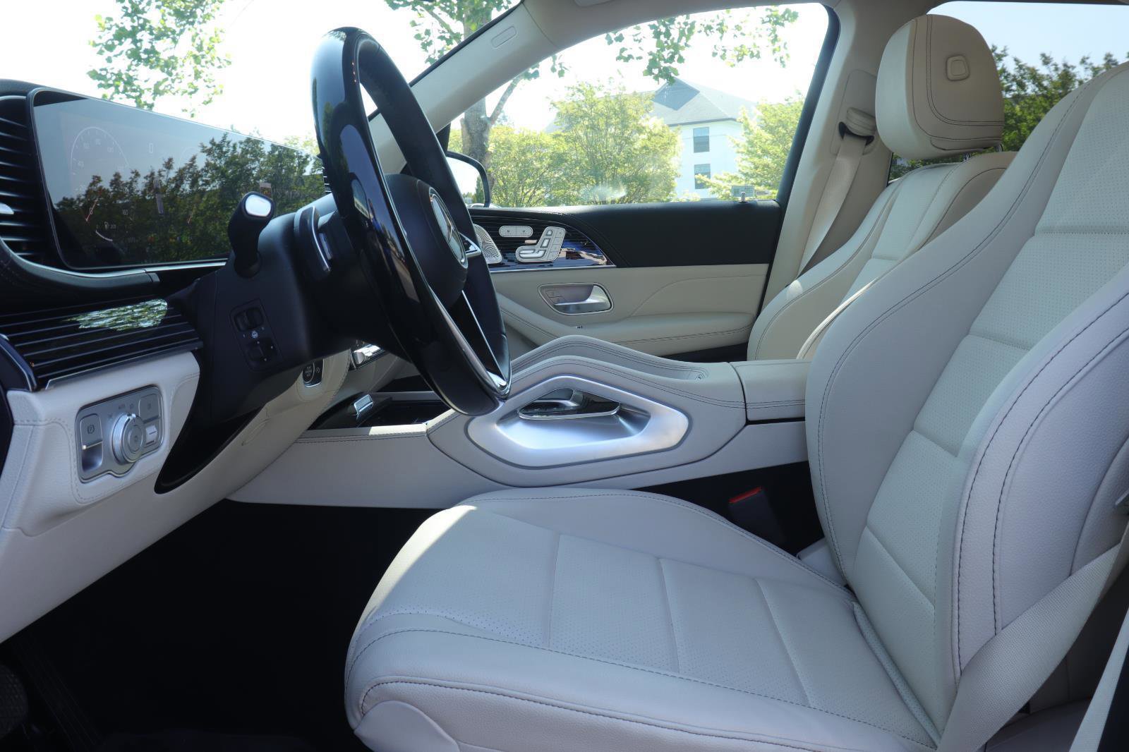 Used 2024 Mercedes-Benz GLE 450 4MATIC image 11