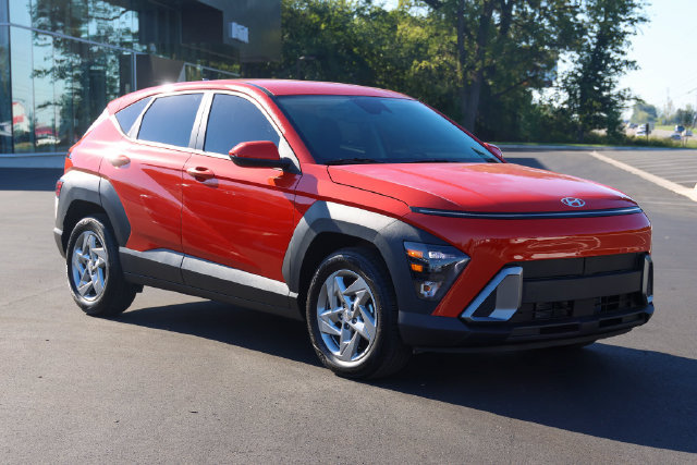 New 2026 Hyundai Kona SE FWD image 1