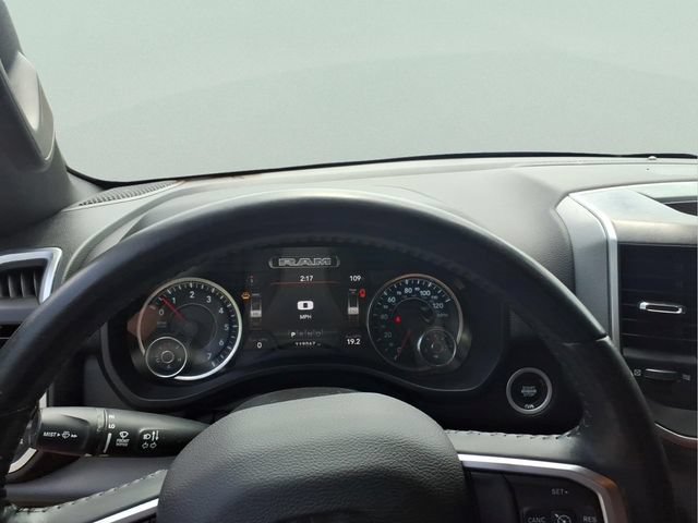 Used 2022 RAM 1500 Big Horn AWD/4WD image 32
