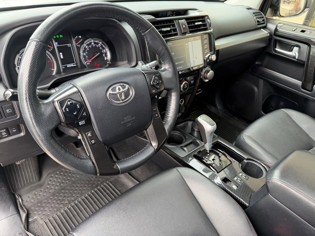 Used 2023 Toyota 4Runner TRD Off-Road Premium w/ Off Road Premium Plus Package image 10