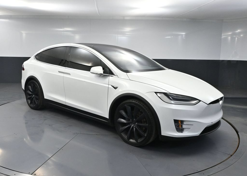 Used 2018 Tesla Model X 100D AWD/4WD image 1